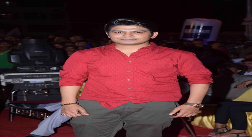 Mumbai: Singer Ankit Tiwari during a program to celebrate world environment day organized by Bhamla Foundation and MCGM in Mumbai, on June 5, 2017. (Photo: IANS)