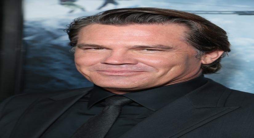 Josh Brolin, wife become parents again