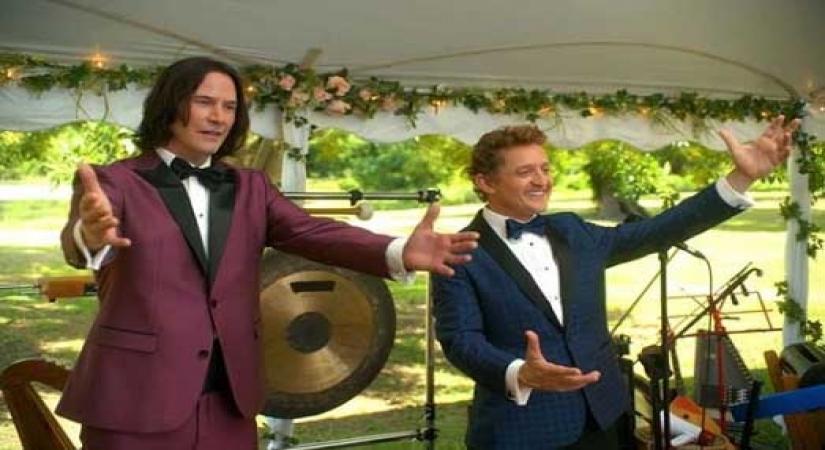 Alex Winter 'would enjoy' working in another 'Bill & Ted' film