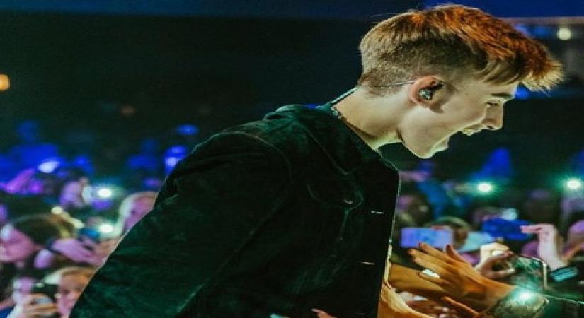 Justin Bieber still insists 'Tom Cruise is toast'