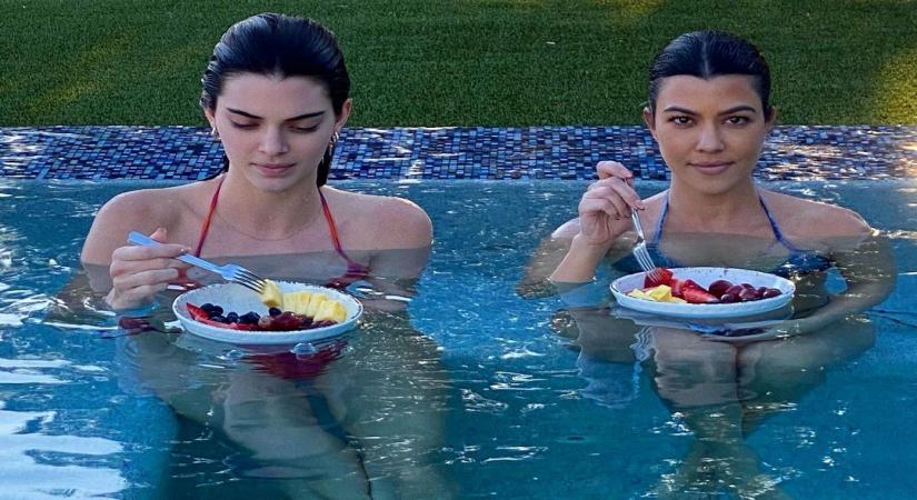 Reality TV personalities and sisters Kourtney Kardashian and Kendall Jenner took time off to relax in the pool. The picture Kourtney posted on Instagram have, no surprises, gone viral.