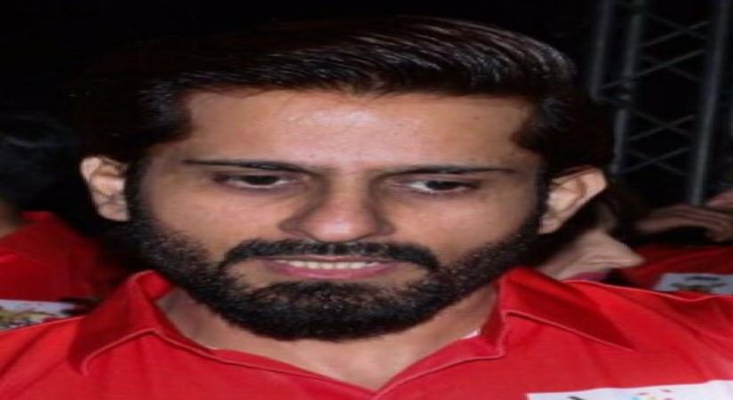 TV actor Amit Sarin and family test Covid positive (Photo Credit: Twitter)