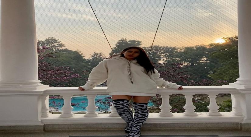 Actress Sara Ali Khan spreads winter vibes on social media on Friday, with a new set of images that she has posted.