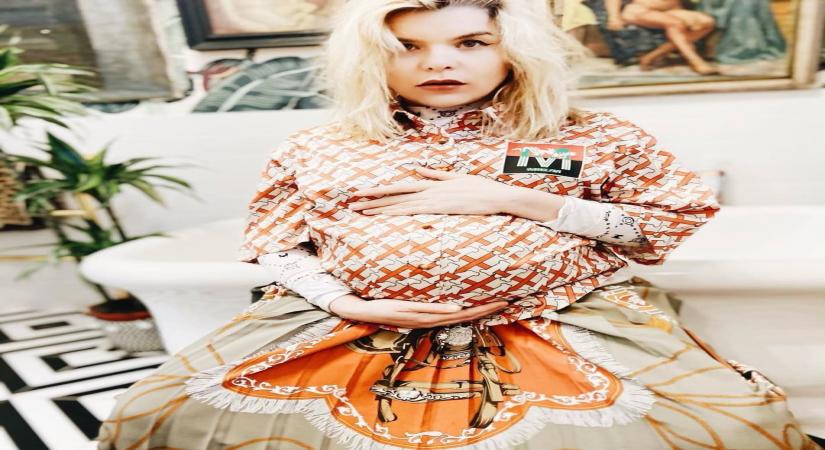 Pregnant Paloma Faith rushed to hospital for second time (Credit: Instagram)