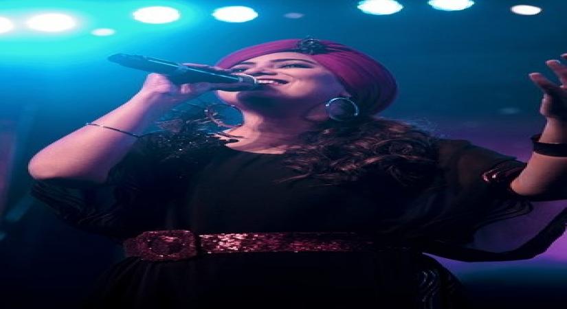 Harshdeep Kaur unveils her 'extremely soulful' single 'Behaal'