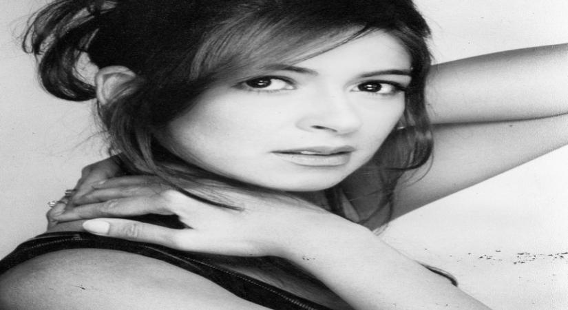 Ananya Panday's mom on how the actress reacts to cyber-bullying (Credit: Instagram)