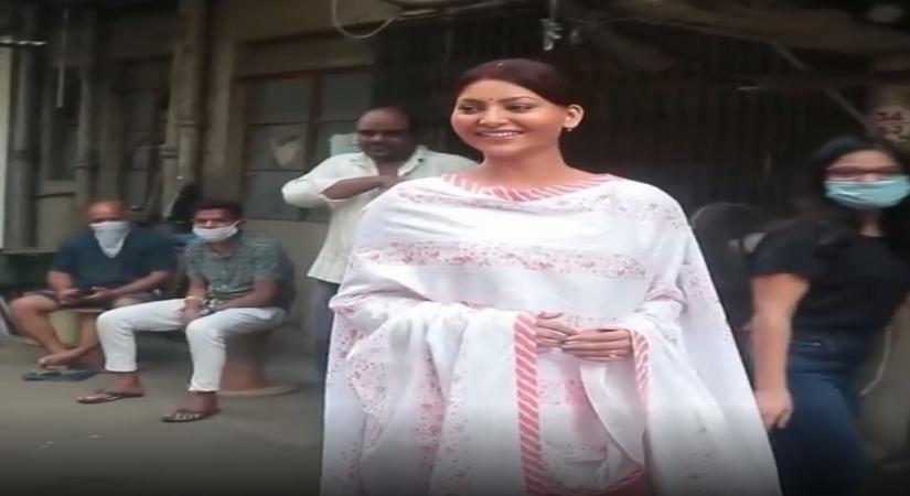 Actress and former beauty queen Urvashi Rautela has gone 10 shades darker than her original skin tone for an upcoming project.