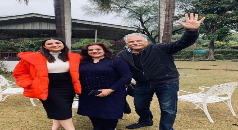 Parineeti Chopra shares pics with her 'producers'