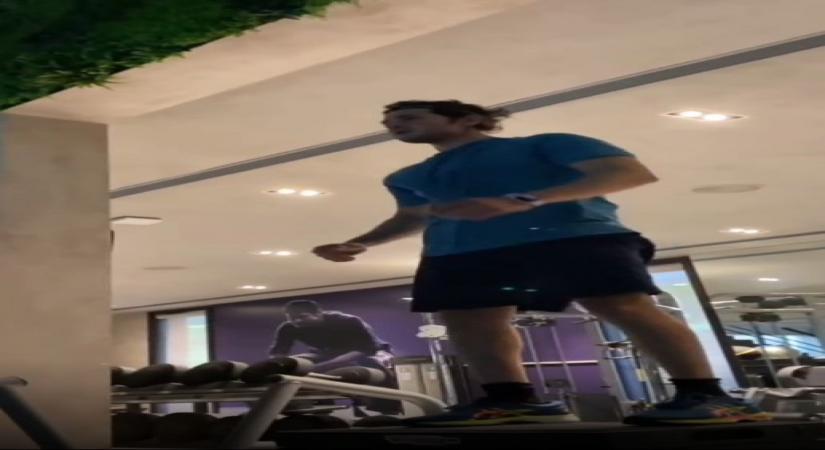 Telugu superstar Mahesh Babu has shared his fitness mantra, where he urges fans and followers to accept no limits in their regime. In an Instagram video that he shared, Mahesh is seen doing boxed jump squats. (Credit Instagram)