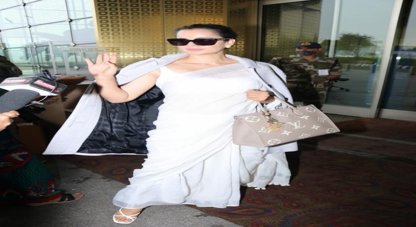 Kangana leaves for Bhopal after appearing before Bandra Police