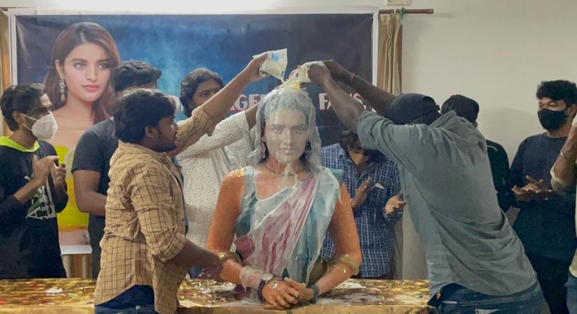 Nidhhi Agerwal fans celebrate Valentine's Day by erecting and worshipping her idol