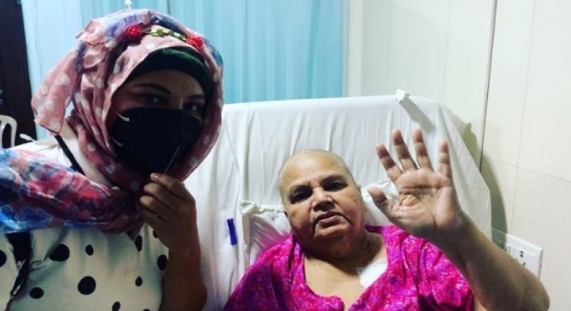 Rakhi Sawant, mom thanks Salman Khan for all his help. (photo:Instagram)