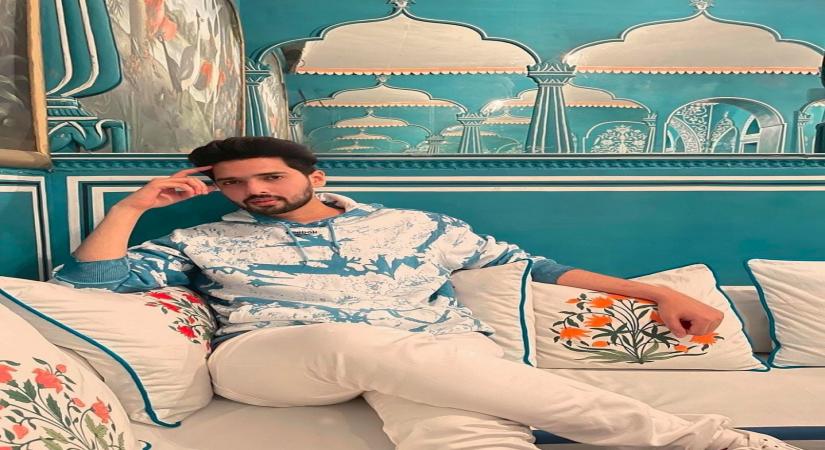 Singer Armaan Malik feels the present trend of prioritising number of views and likes on any song video is causing damage to artiste as well the art. Armaan tweeted his opinion on Wednesday