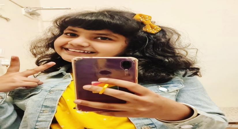 After playing the younger version of Kajol in Tribhanga: Tedhi Medhi Crazy, child star Arha Mahajan will be seen playing the younger version of actress Radhika Apte in the upcoming web series, OK Computer. (Instagram)