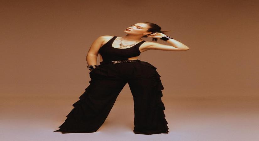 U2 icon Bono didn't hire goodlooking band support due to daughter Eve Hewson