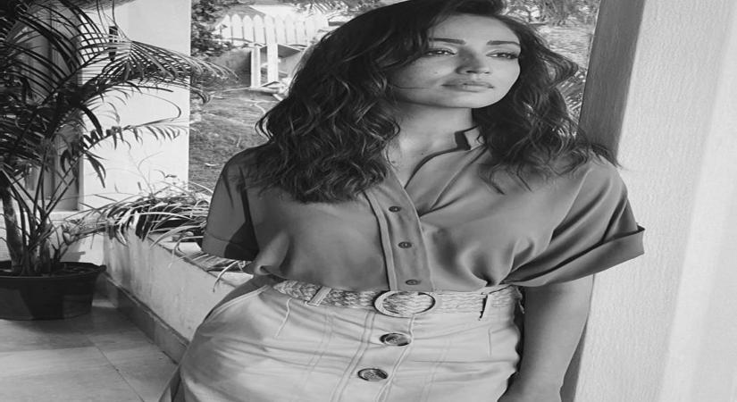 Bollywood actress Yami Gautam posted a monochrome picture on Wednesday, stating there is something about black and white tones that fascinates her. (Instagram)