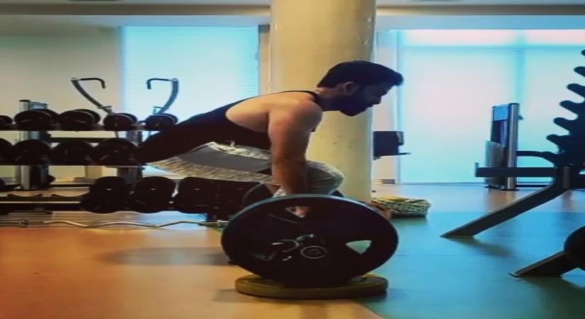 Prithviraj Sukumaran deadlifts 140 kilos of weights.