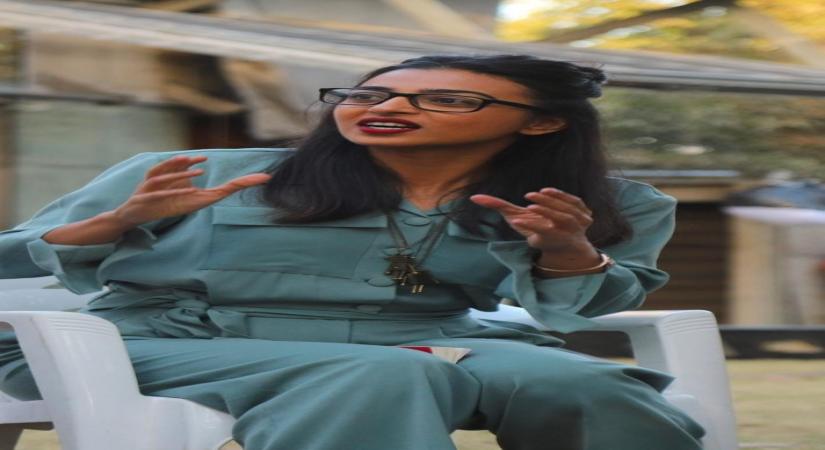 Radhika Apte didn't know if her character in 'OK Computer' was male or female.