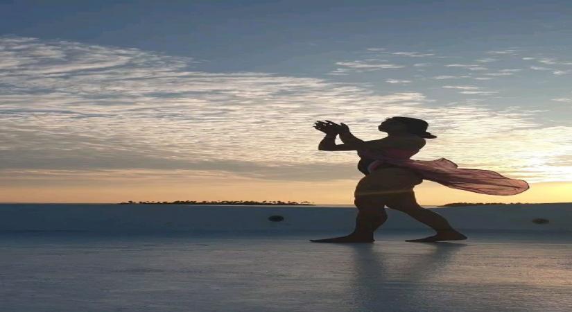 Actress Tanishaa Mukerji shared a motivating post for her followers on Instagram on Tuesday. The actor posted a video of her doing yoga asanas outdoor. She is currently holidaying in Maldives.