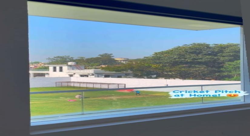 Neha Kakkar gifts 'cricket pitch' to brother Tony (Credit : Neha kakkar/instagram)