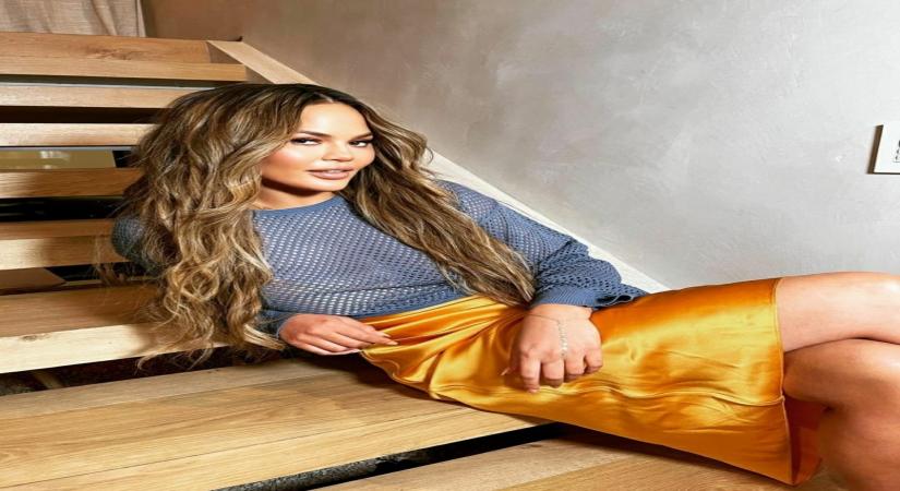 Model Chrissy Teigen has spoken about her awkward encounter with actor Michael Keaton at the Golden Globes ceremony, where she mistook Keaton as someone serving drinks. (Instagram)