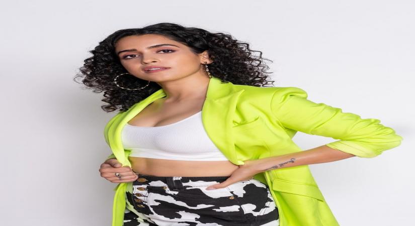 Sanya Malhotra decodes what 'Pagglait' means.(photo:instagram)