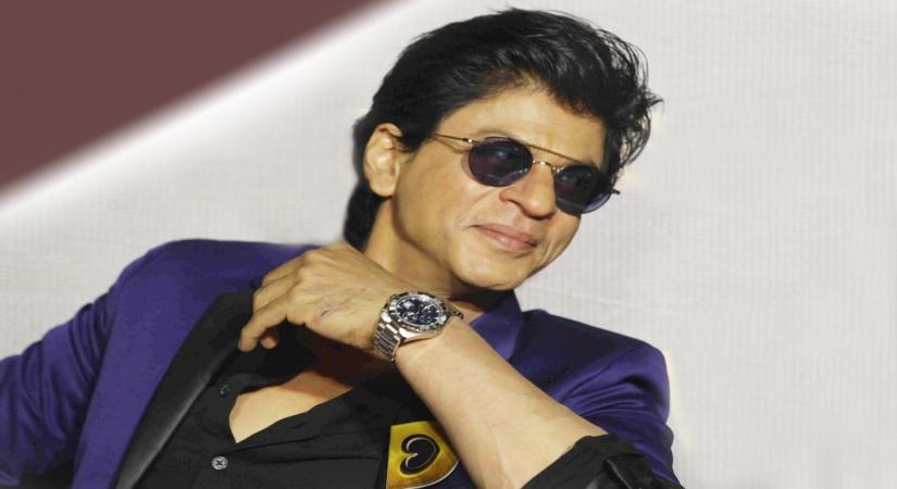 SRK's sarcastic reply to fan curious about his underwear colour