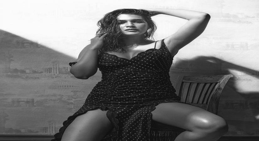 Kriti Sanon needs a 'beach and a cocktail'