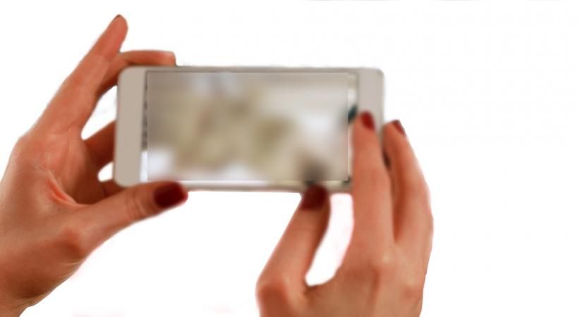 Limit watching porn for better sex life: Experts