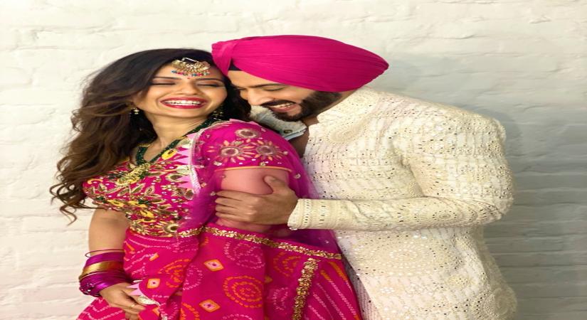 TV stars Dheeraj Dhoopar and Smriti Kalra in Punjabi love song 'Jogiya'