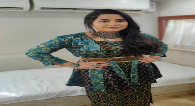 Payal Dev and Yasser Desai release 'Bepanah pyaar'.