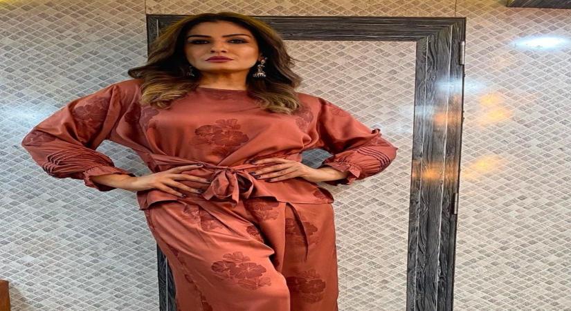 Raveena Tandon: Hang poachers and rapists