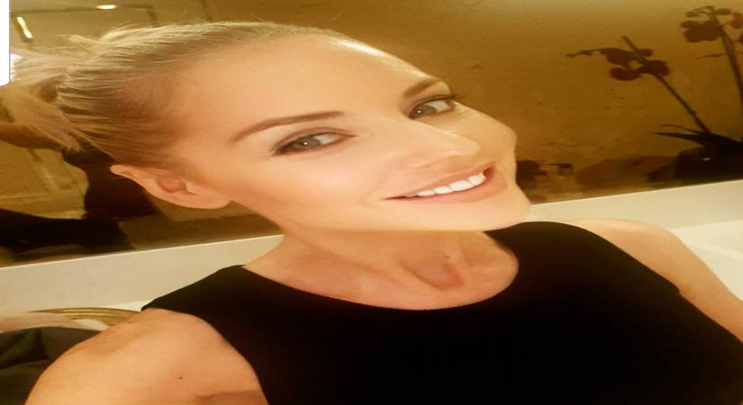 'Hollyoaks' star Stephanie Waring misses intimate scenes due to Covid curbs