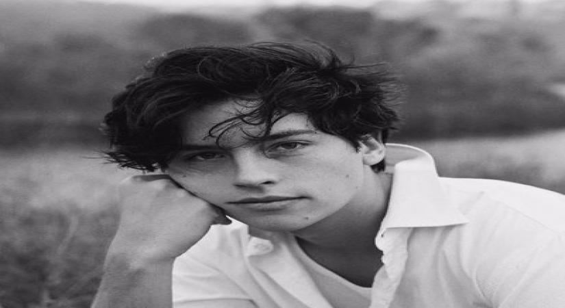 Cole Sprouse: I like to watch grown men cry (Photo: Twitter/@colesprouse)