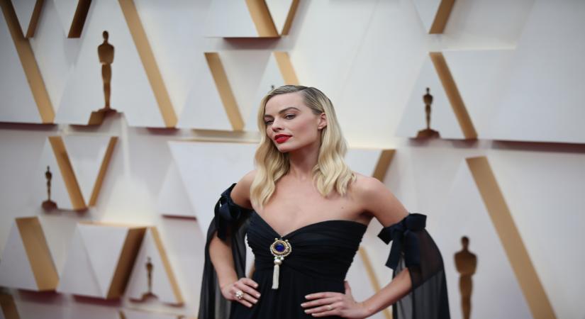 Margot Robbie is a tea fanatic