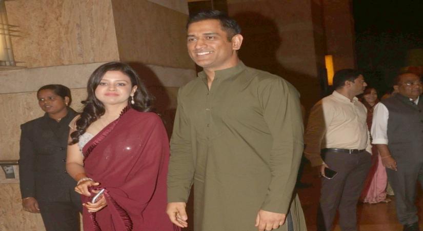 Mahendra Singh Dhoni and Sakshi Dhoni. (File Photo: IANS)