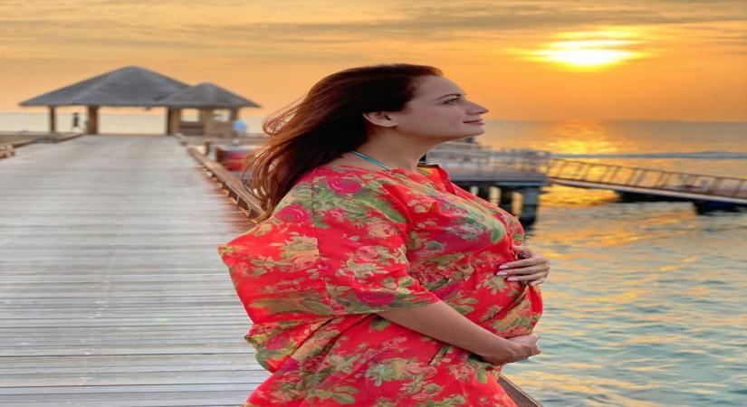 Dia Mirza announces pregnancy