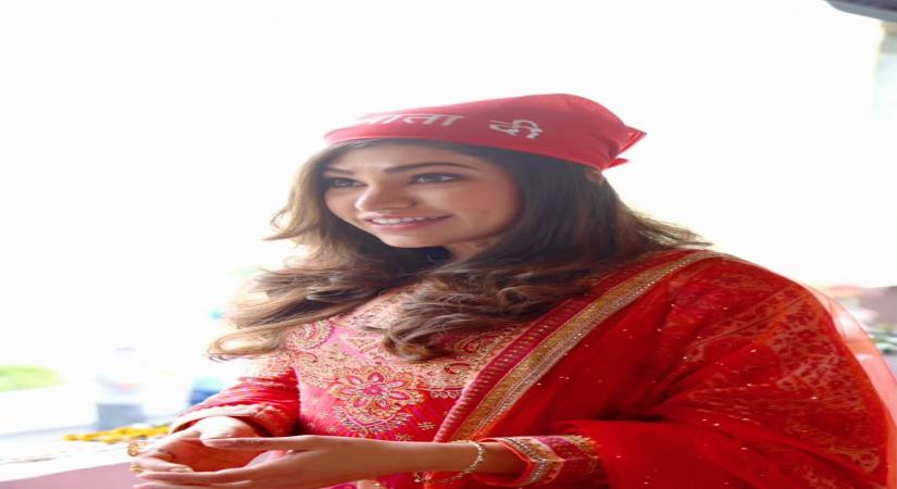 Tulsi Kumar feels blessed to have performed at Vaishno Devi shrine (Credit : tulsikumar15/instagram)