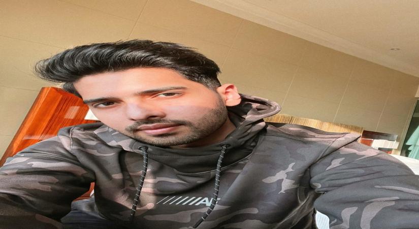 Singer Armaan Malik on Wednesday called himself a deleter. The singer said he prefers to delete negative people and toxic energy from his life.