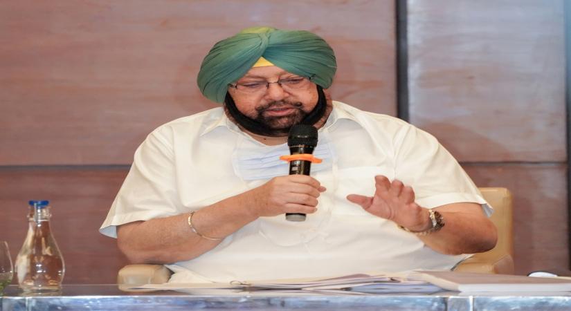 Chandigarh: Punjab Chief Minister Amarinder Singh talks to the media in Chandigarh on June 29, 2020. Talking to the media, Singh on Monday said there would be no further lockdown and appealed the people to strictly adhere to the safety protocols. (Photo: IANS)