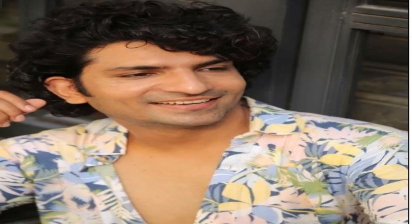 Jatin Sarna takes up scriptwriting. (Credit : Jatin sarna/instagram)