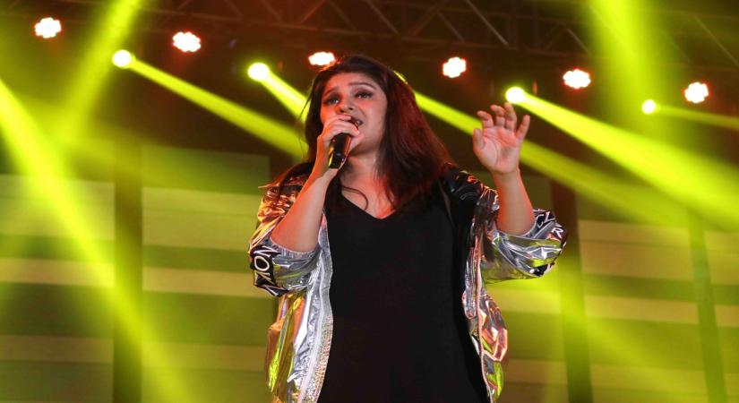 Sunidhi Chauhan doesn't like to segregate independent and film music