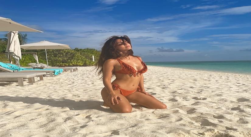 Disha Patani flaunts hourglass perfection in fringed bikini .(photo:Instagram)