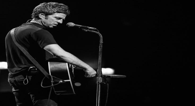 Noel Gallagher doesn't correct people when they think he is Liam(Photo:Instagram)