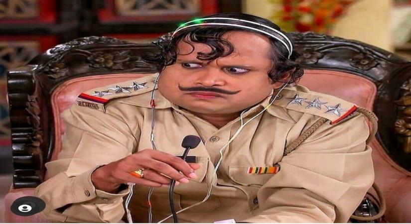 Happu Singh Yogesh Tripathi reminds co-star Kamna Pathak of Govinda