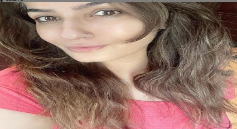 Raveena Tandon's no-makeup selfie wows fans ( Credit :  Raveena Tandon /instagram)