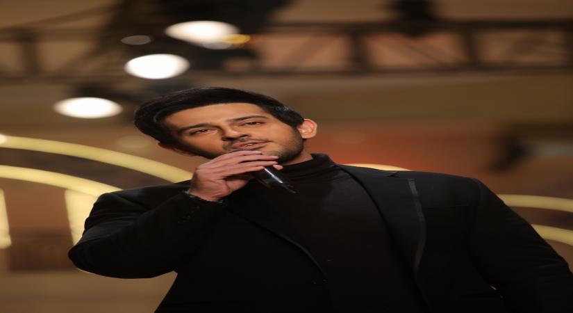 Azaan Sami Khan