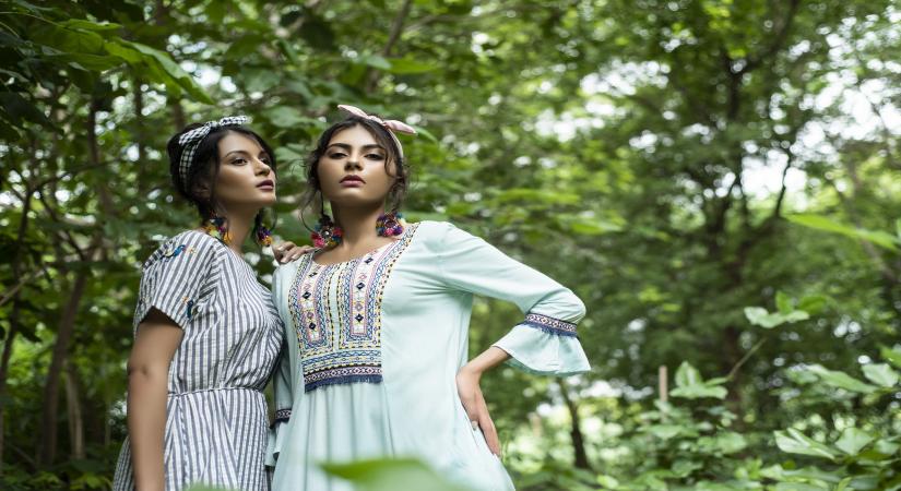 Experimenting with the ‘Desi Look’