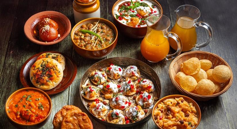 Fulfill your cravings without any restraint, introducing Chaat & Chat Menu for Delhi foodies