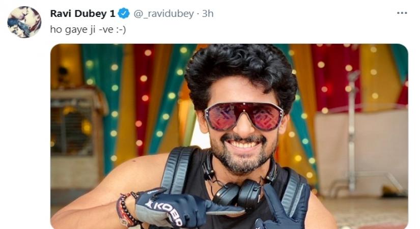 Ravi Dubey tests Covid-19 negative, shares photo.(photo: Twitter)